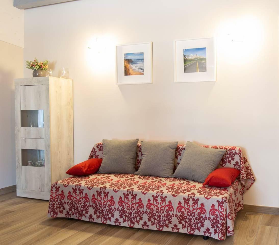 Il Sopracciglio Suites - Red Suite Cassino Extérieur photo